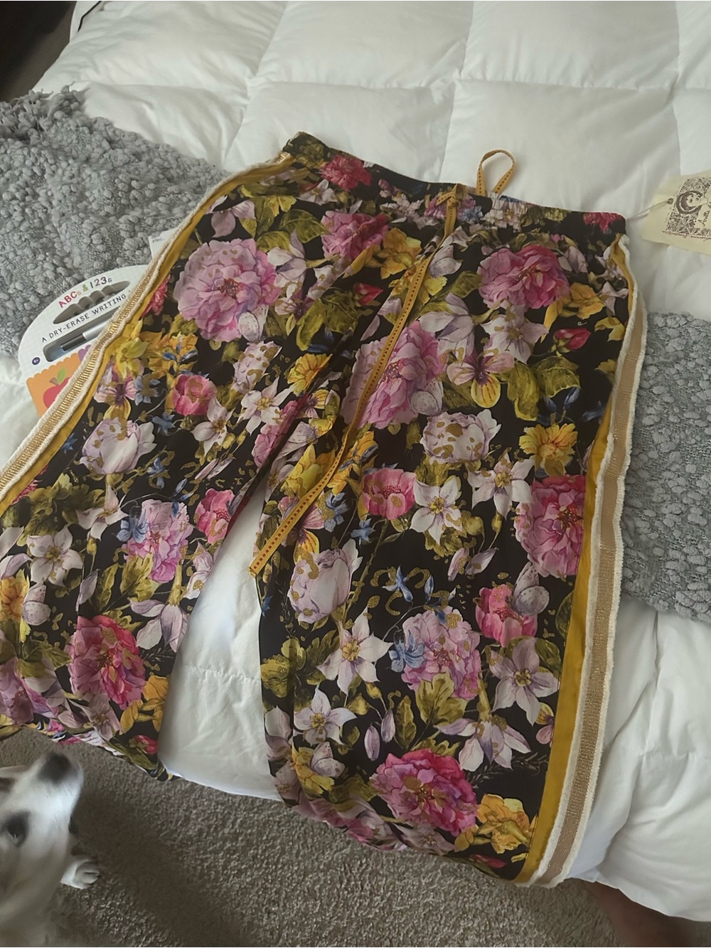 Aratta Black Floral Fringe-Trim Blazer and pants - Picture 5 of 7